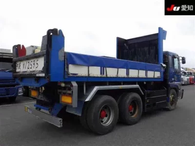 Hino TRUCK