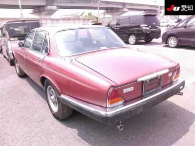 Jaguar XJ SERIES