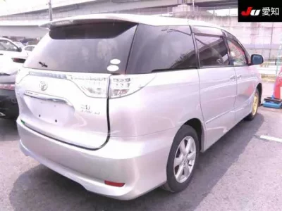 Toyota ESTIMA HYBRID
