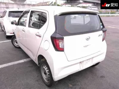 Daihatsu MIRA E S
