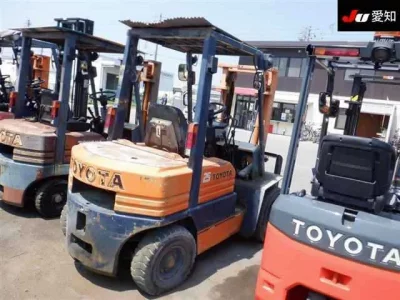 Toyota FORKLIFT