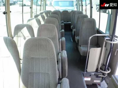 Toyota COASTER