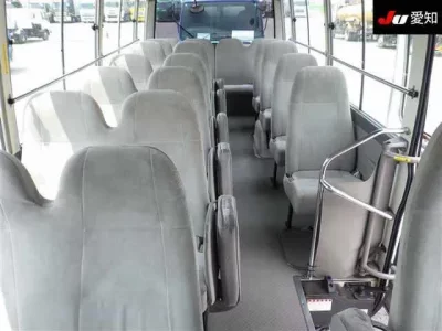 Toyota COASTER