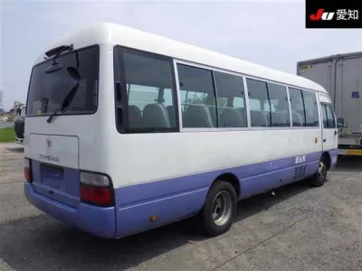 Toyota COASTER