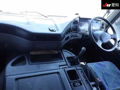 Hino TRUCK