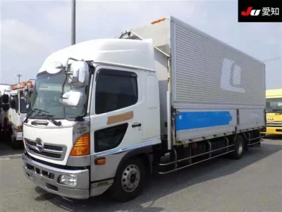 Hino TRUCK