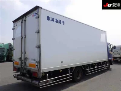 Hino TRUCK