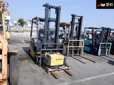KOMATSU FORKLIFT