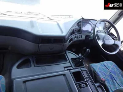 Hino TRUCK