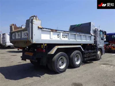 Hino TRUCK