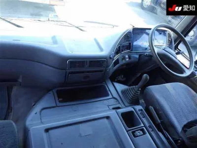 Hino TRUCK