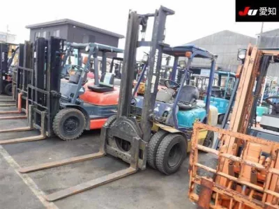 KOMATSU FORKLIFT
