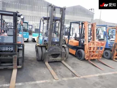 KOMATSU FORKLIFT