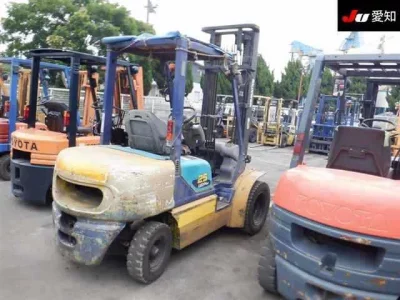 KOMATSU FORKLIFT