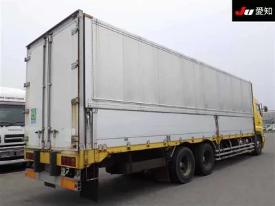 Hino PROFIA