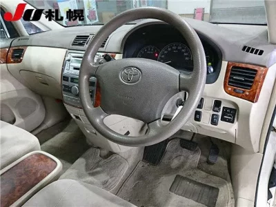 Toyota IPSUM