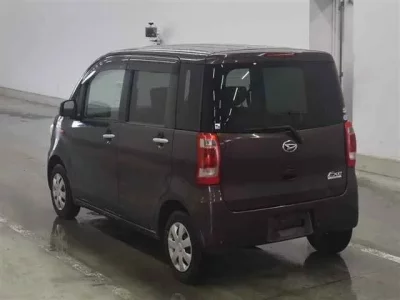 Daihatsu TANTO EXE
