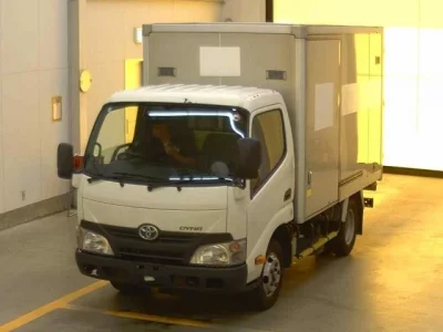 Toyota DYNA