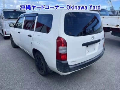 Toyota SUCCEED