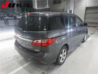 Nissan LAFESTA