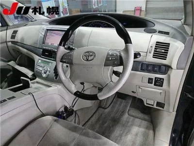 Toyota ESTIMA HYBRID