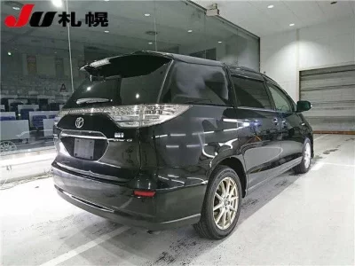 Toyota ESTIMA HYBRID