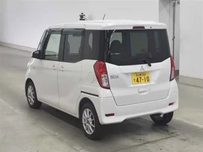 Mitsubishi EK SPACE