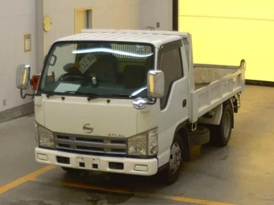 Nissan ATLAS