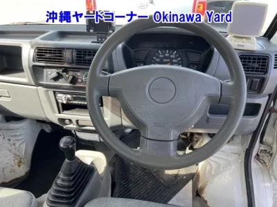 Nissan CLIPPER TRUCK