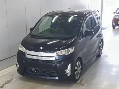 Mitsubishi EK CUSTOM