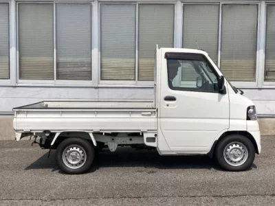 Mitsubishi MINICAB TRUCK