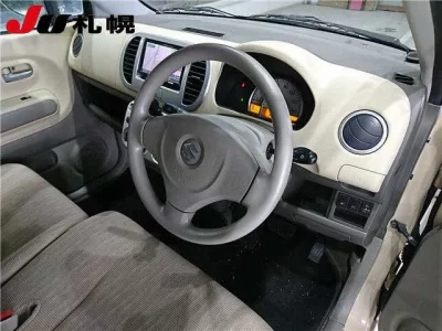 Suzuki MRWAGON