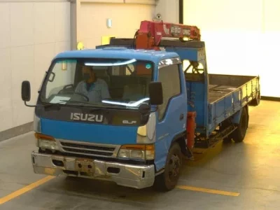 Isuzu ELF