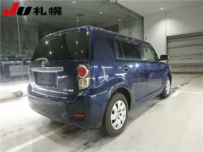 Toyota COROLLA RUMION
