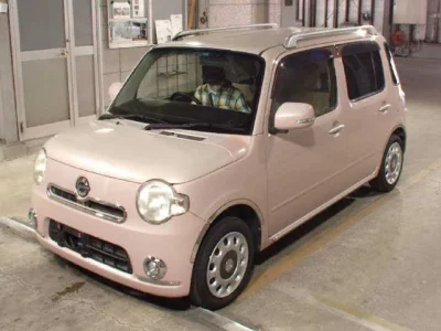 Daihatsu MIRA