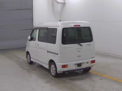 Daihatsu Atrai Wagon