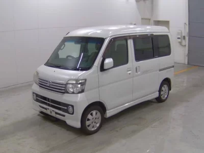 Daihatsu Atrai Wagon