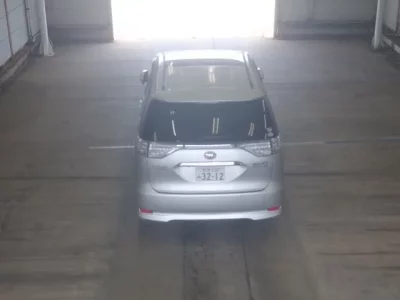 Toyota ESTIMA HYBRID