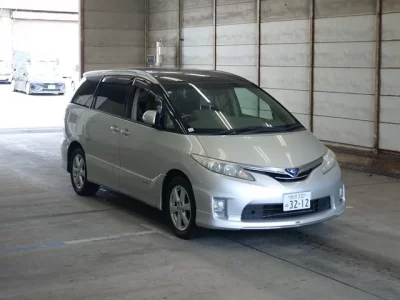 Toyota ESTIMA HYBRID
