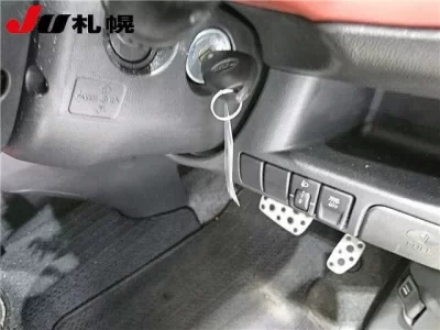 Subaru R1