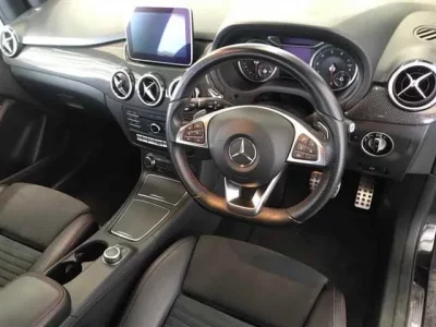 Mercedes-Benz B CLASS