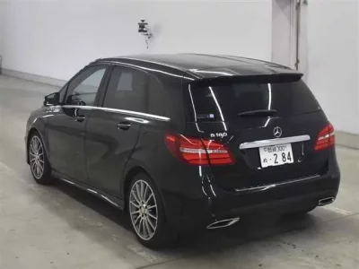Mercedes-Benz B CLASS
