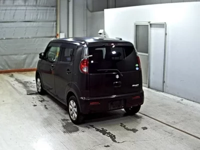 Suzuki MRWAGON