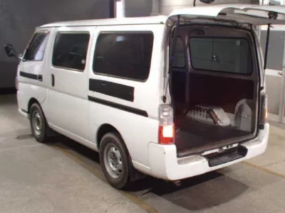 Nissan CARAVAN VAN