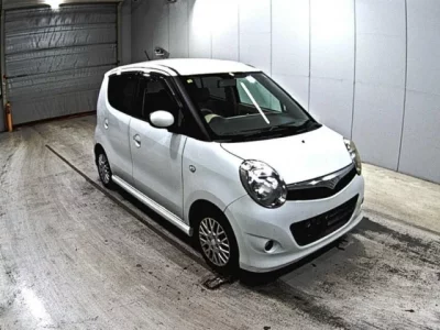 Suzuki MRWAGON