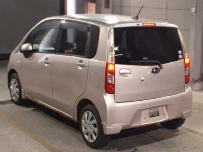 Subaru STELLA