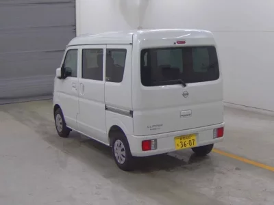 Nissan CLIPPER VAN