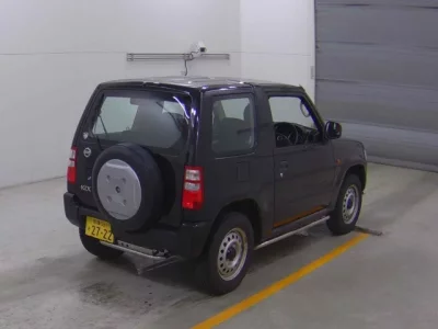 Nissan KIX
