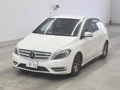 Mercedes-Benz B CLASS