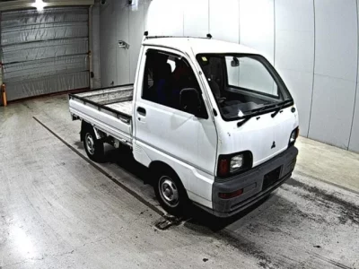 Mitsubishi MINICAB TRUCK